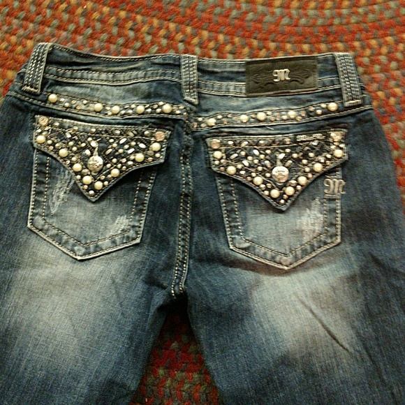 Miss Me Denim - Miss Me w/"pearls" accents. Inseam 30"